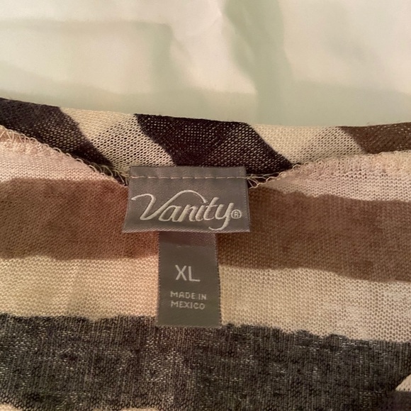 Top - Picture 5 of 5